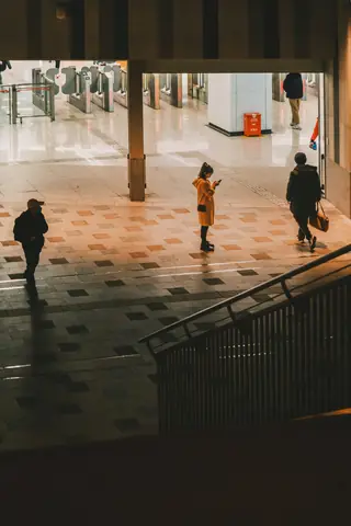那一夜，我们一起当警察